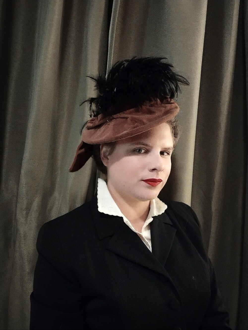 1940s Feather And Velvet Tilt Hat
